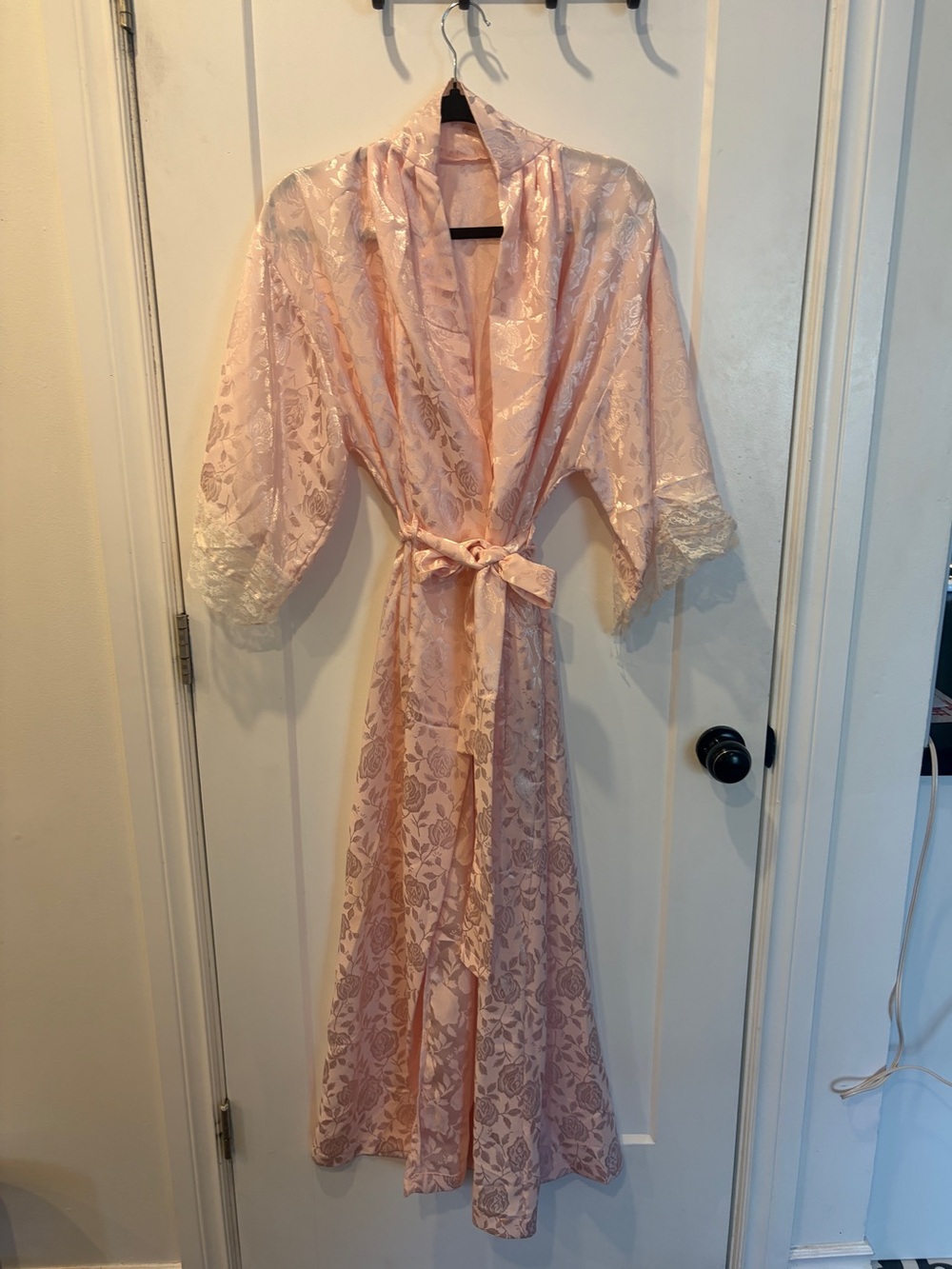FREE W PURCHASE Lace Satin Kimono Robe housecoat in Blush Pink